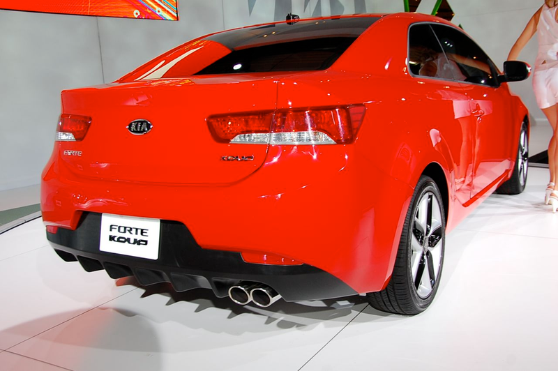 Illustration for article titled 2010 Kia Forte Koup: You Stay Klassy, Kia